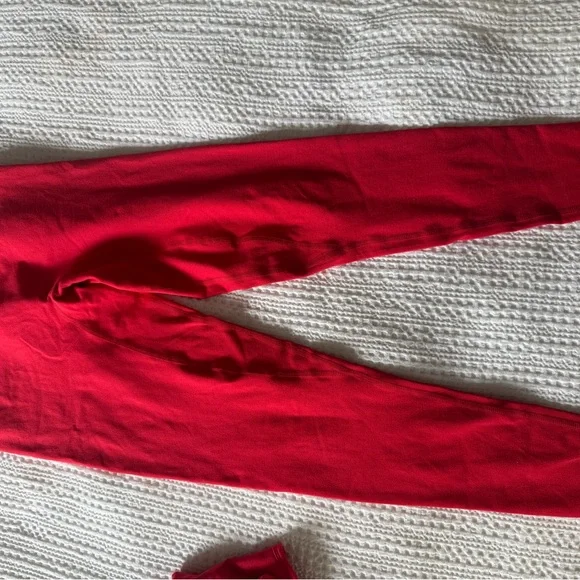 SET Active Red Matching Set - Picture 8 of 9